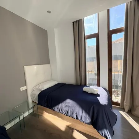 Apartaments  Castelo Mesones - Right in the city center, right next to Granada Cathedral.