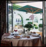 Romantik Manoir Carpe Diem - breakfast