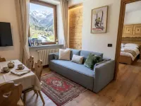 Cervinia House - Alpine Apartments & Chalet - Mountain view