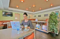 Boutique Und Bier Hotel des Alpes