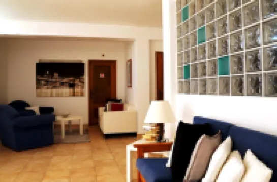 Oasis Beach Apartments