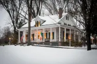 Caldwell House Bed and Breakfast