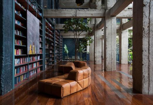 스탐바 호텔 내부