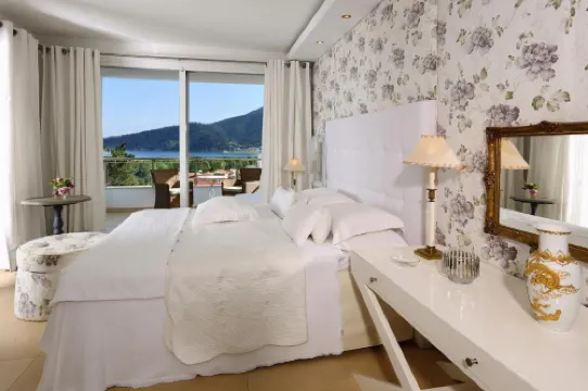 Mare Monte Small Boutique Hotel