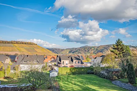 Weinhotel Ayler Kupp Отели в г. Трир-Саарбург