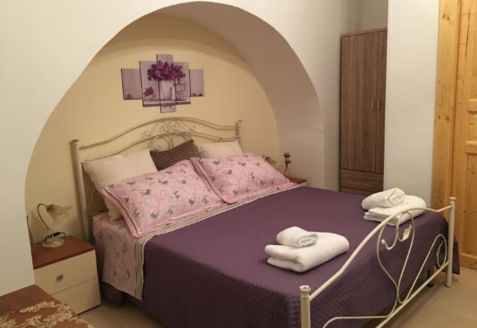 1. Juliet's..