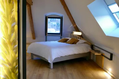 Logis Hotel Restaurant le France Luisans 호텔