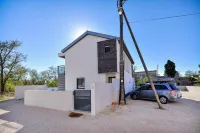 Villa Lily