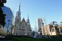 St. Clair Hotel Hostel - Hosteller