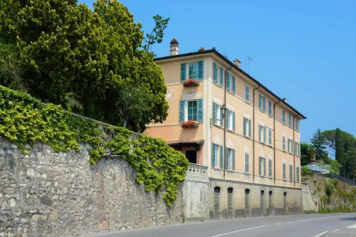 Hotel Villa Rosenhof 1893 Hotels in Gardone Riviera