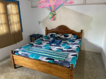 Araliya Villa Отели в г. Путталам