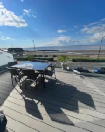 Eden Escapes Serviced Apartments