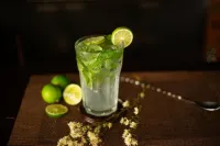 Pakse Hotel & Restaurant - С баром