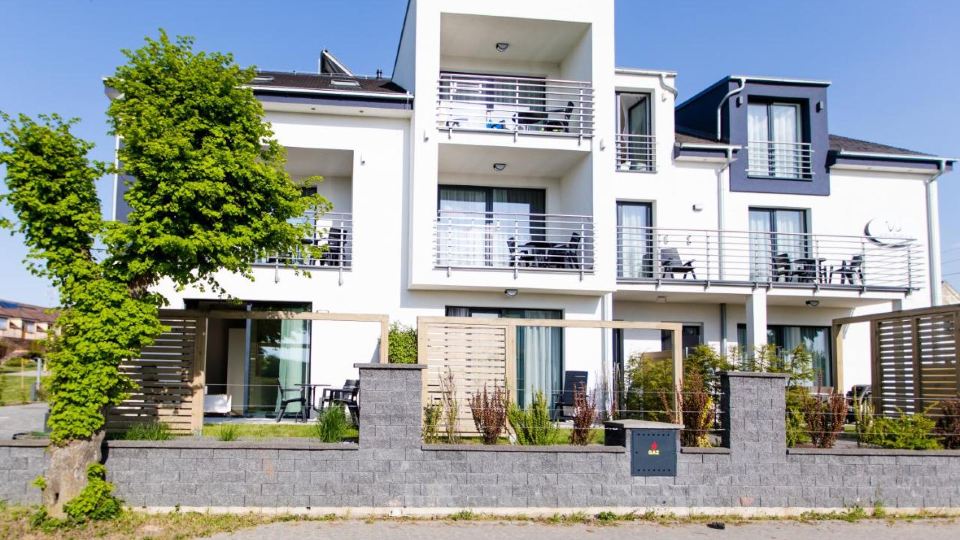 Apartamenty Villa Baltica Rewal - Jacuzzi na Dachu, wi-fi, Parking w Cenie