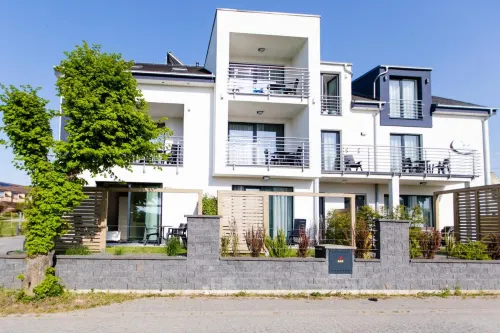 Apartamenty Villa Baltica Rewal - Jacuzzi na Dachu, wi-fi, Parking w Cenie - balcony