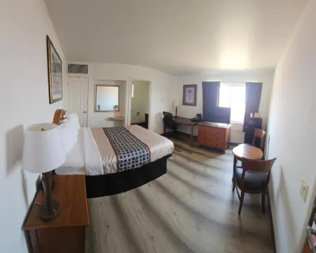 North Coast Inn Hotels in Del Norte County