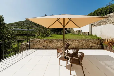 Quinta de Sao Luiz the Vine House Отели в г. Табуасу