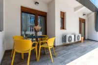Maison Bucarest Apartments by Olala Homes