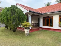 Little Garden Villa - 2-Star