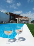 The Village House by CDV - piscine
