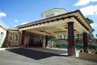 Norwalk Inn & Conference Center - breakfast