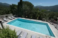 Demeures & Châteaux Hôtel les Hospitaliers - Pools