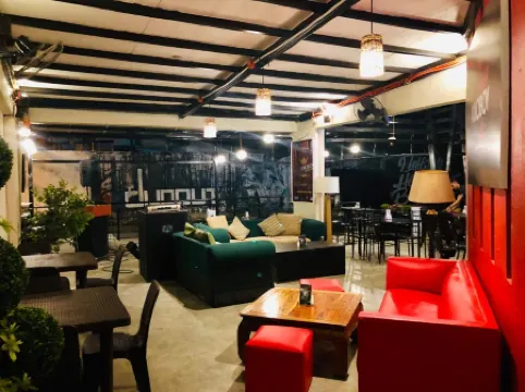 Hometown Hotel - Lacson Bacolod