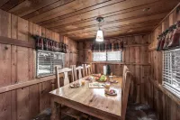 Canyon Cabins فنادق في رويدوسو