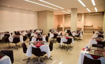 JB Palace Hotel