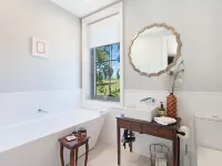 Block Eight Estate Water View Villa