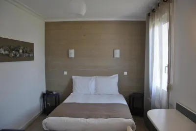 Logis Hermitage Hotels near La Galerie - Geant Lannion