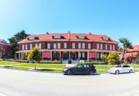 Inn at Golden Gate Hotels near Lands End