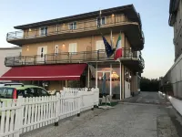 Hotel Ascot - 2-Star