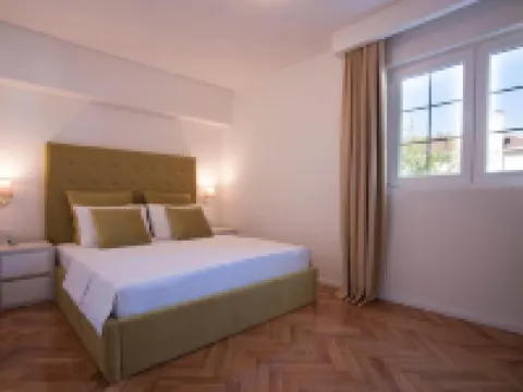 Apartments Captain's Villa Hotels in Budva