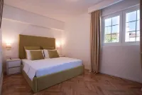 Apartments Captain's Villa Hotels in 