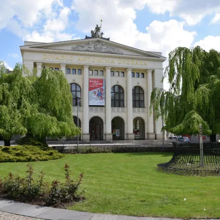 Kampus Palace