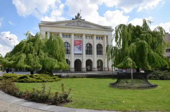 Kampus Palace