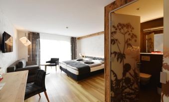 Landgasthof Kreuz - der Zwischenstopp Mit Herz Auf Dem Weg in Den Süden