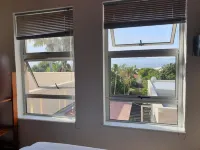 Amakaya Backpackers Travellers Accommodation - Mountain view