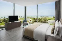 Views Hotel & Residences - Emaar King Abdullah Economic City Hotels in Экономический город короля Абдаллы
