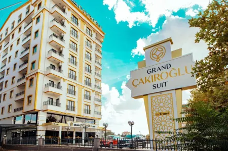 Grand ÇAKIROĞLU Hotel