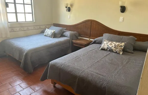 里爾華斯卡酒店