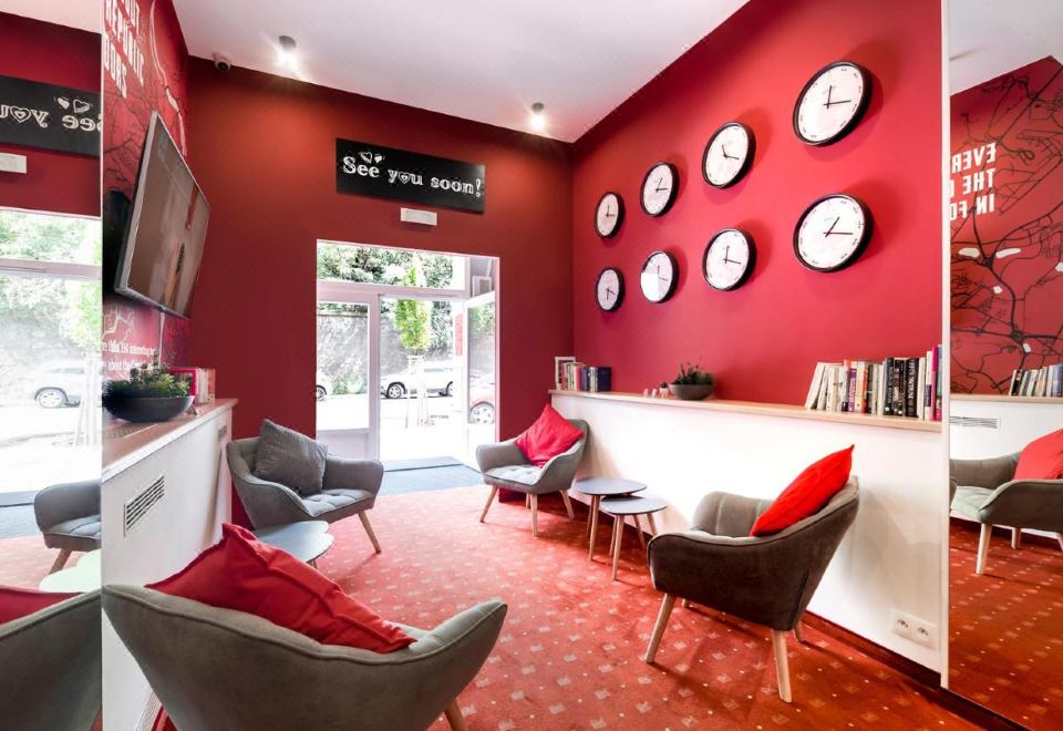 2. 레벨톤 스튜디오..