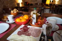 Urbi Apartments - breakfast