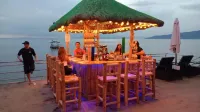 The Philip Ann Resort - bar