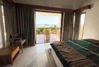 The Endless Summer Resort Hotel di Mertak