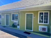 Chalet Motel