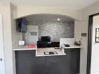 Lakeside Inn Hotels in Albertville