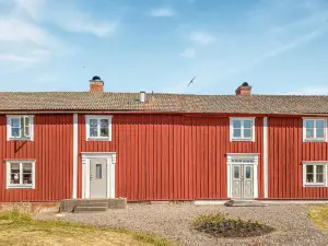 Lovely Home in Kisa with Wifi