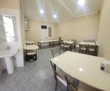 Room4you Отели рядом с достопримечательностью «To'qaytepa Masjidi»